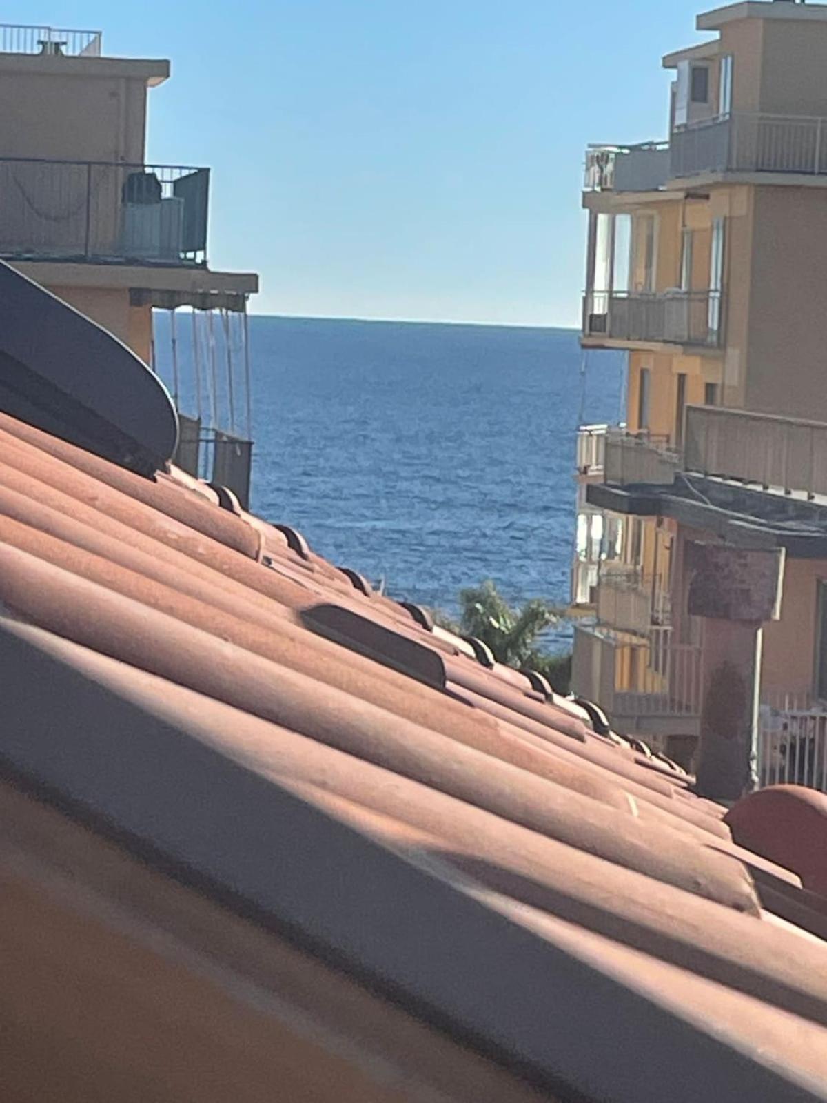 Sabrina Maison Chic Dolce Nido Sul Mare サン・バルトロメーオ・アル・マーレ エクステリア 写真