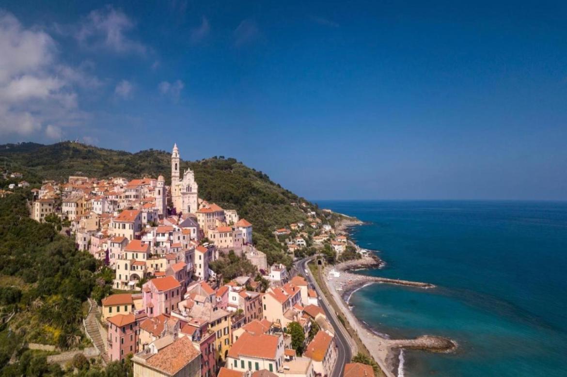 Sabrina Maison Chic Dolce Nido Sul Mare サン・バルトロメーオ・アル・マーレ エクステリア 写真
